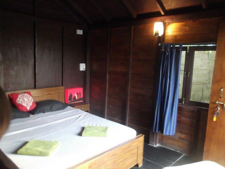 Rock Water Resort Morjim Quarto foto